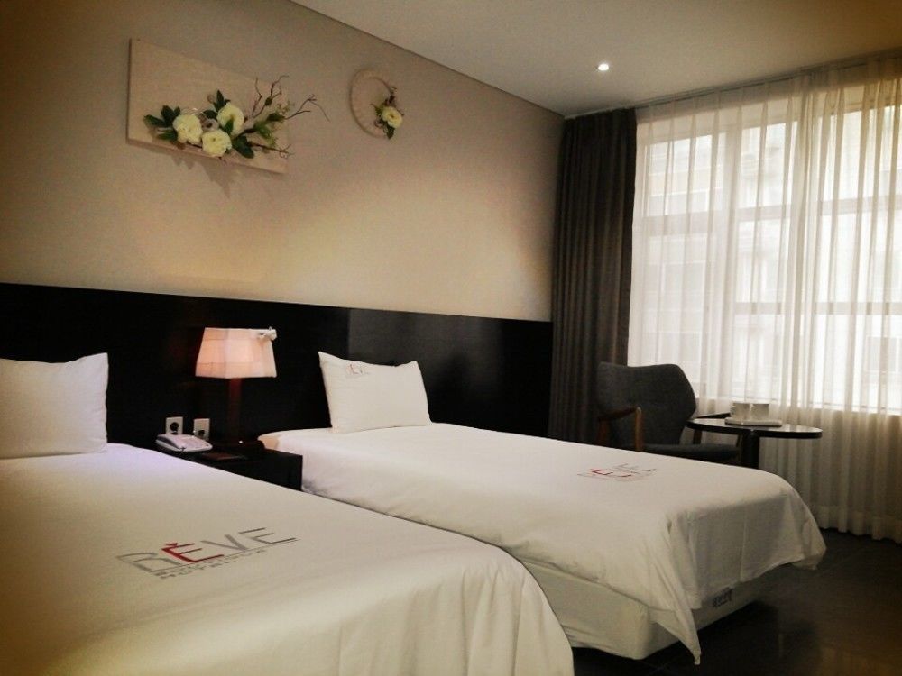 Reve Business Hotel Jeju Exterior foto