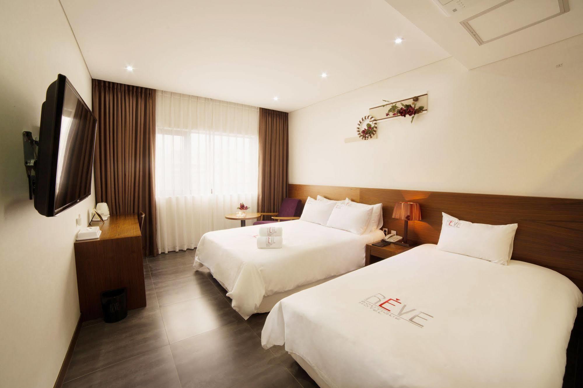 Reve Business Hotel Jeju Exterior foto